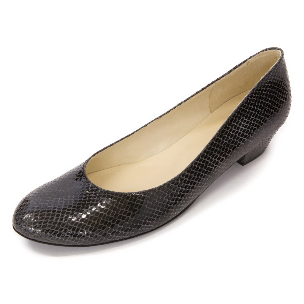 Monica パイソン 黒画像