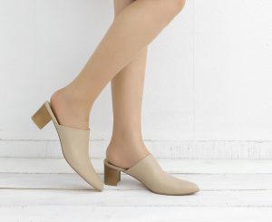 Erika モデル着用イメージ画像