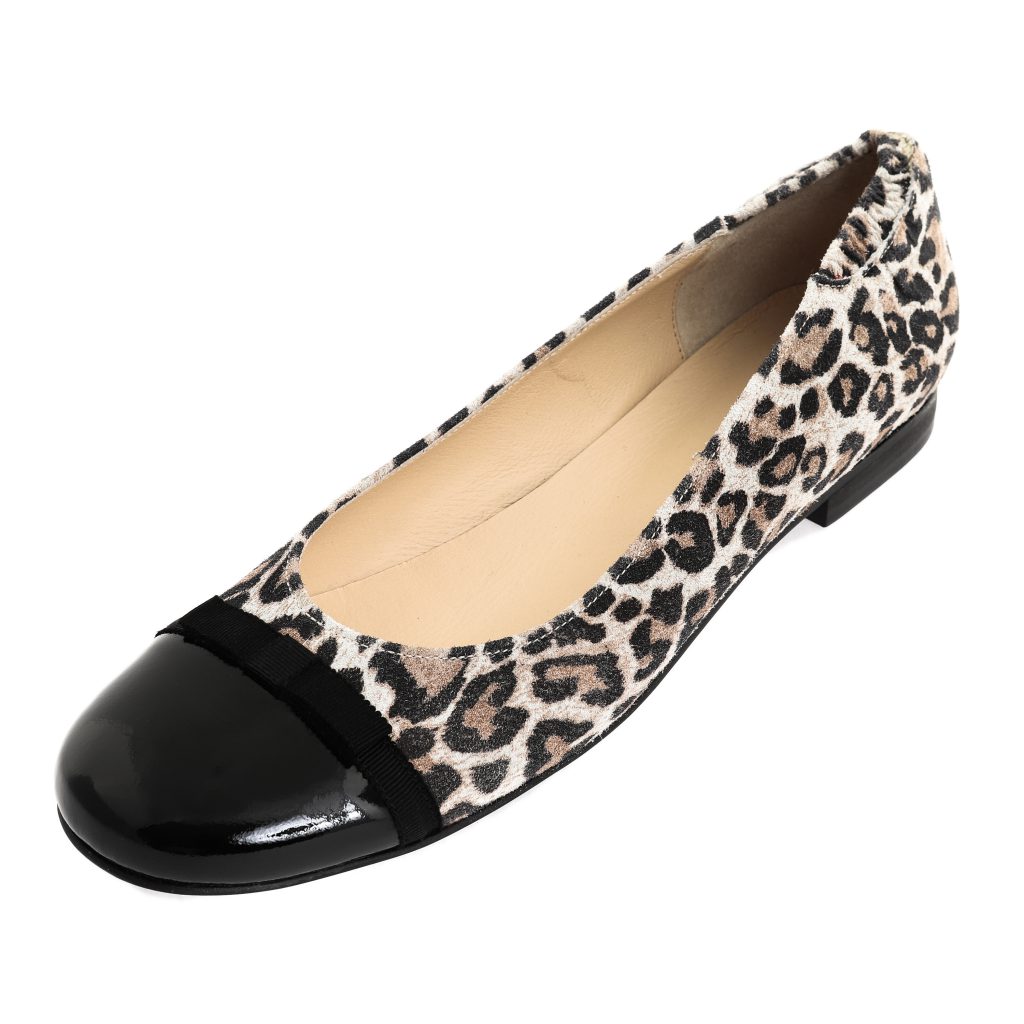 Nicole アニマル柄アイボリー画像