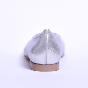 Nicole シルバー うしろ画像