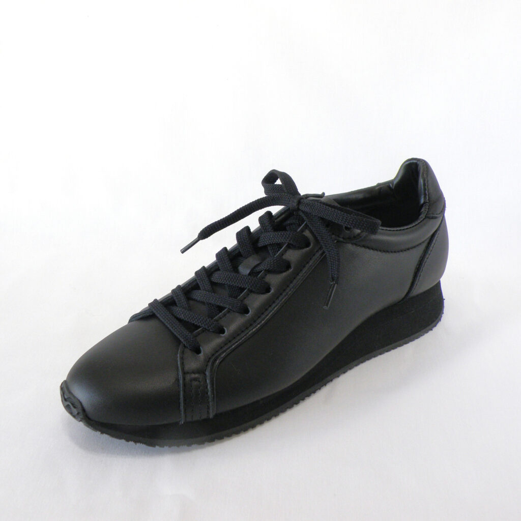 Gabby オールブラック 画像